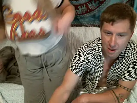 MormonPineapples online show from January 17, 2025, 4:28 am