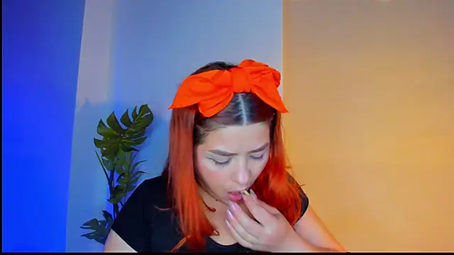 Snapshot of Gretta_Queen chatting on June 2, 2026, 7:03 pm Gretta Queen online show from June 2, 2026, 7:03 pm