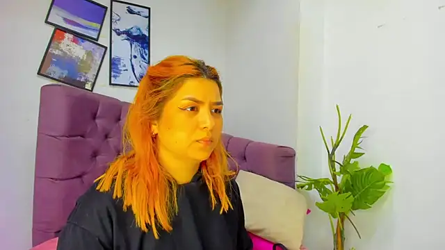 Gretta Queen online show from September 26, 2025, 6:04 pm