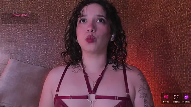 Apartment28 online show from May 30, 2026, 2:07 am
