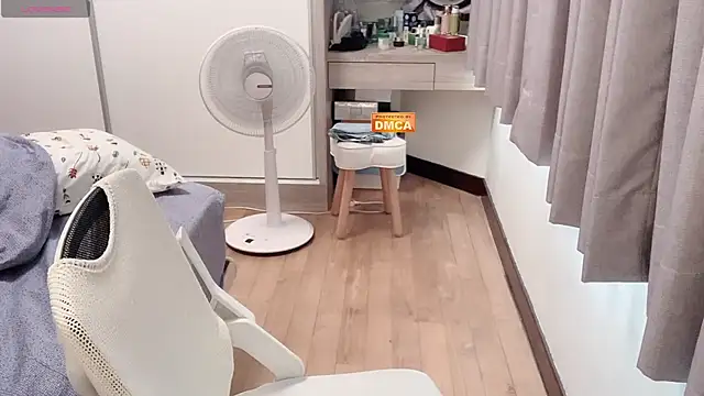 tw yaya online show from October 9, 2025, 2:01 am