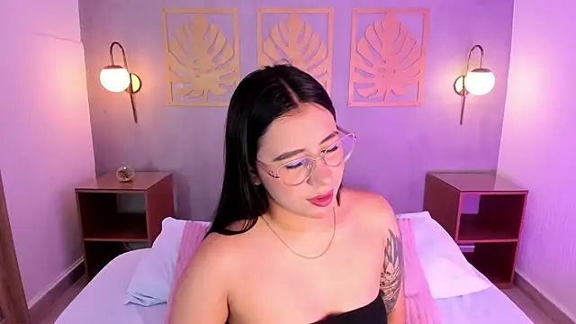 majo rose online show from October 6, 2025, 7:03 pm