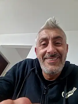 Snapshot of cuci45 chatting on January 7, 2026, 12:43 pm cuci45 online show from January 7, 2026, 12:43 pm