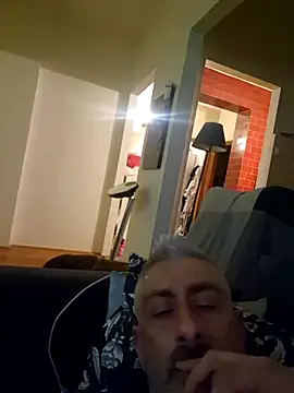 Snapshot of cuci45 chatting on February 6, 2026, 10:06 pm cuci45 online show from February 6, 2026, 10:06 pm