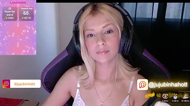 jujubinhahot online show from September 28, 2025, 9:05 am