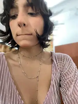 Snapshot of aurora_xoxo chatting on January 12, 2025, 5:34 am aurora xoxo online show from January 12, 2025, 5:34 am