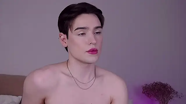 Snapshot of RobbyCharming chatting on July 3, 2026, 7:59 am RobbyCharming online show from July 3, 2026, 7:59 am