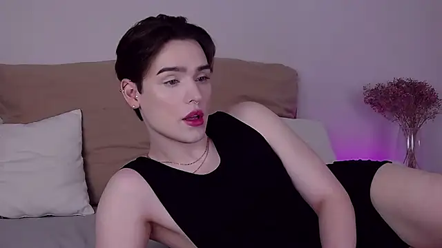 RobbyCharming online show from June 6, 2026, 7:57 am