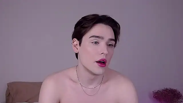 RobbyCharming online show from June 7, 2026, 8:41 am
