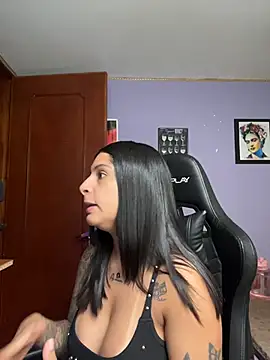 Snapshot of charlotte_stevenss_ chatting on July 20, 2026, 4:09 pm charlotte stevenss online show from July 20, 2026, 4:09 pm