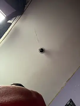 charlotte stevenss  online show from November 28, 2025, 3:23 pm