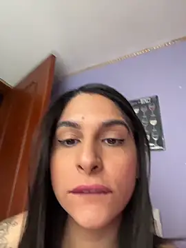 charlotte stevenss  online show from October 18, 2025, 2:41 pm