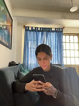 charlotte stevenss  online show from October 7, 2025, 2:51 pm