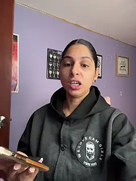 Snapshot of charlotte_stevenss_ chatting on March 11, 2026, 3:17 pm charlotte stevenss online show from March 11, 2026, 3:17 pm