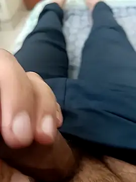 wrong man25 online show from October 2, 2025, 9:51 pm