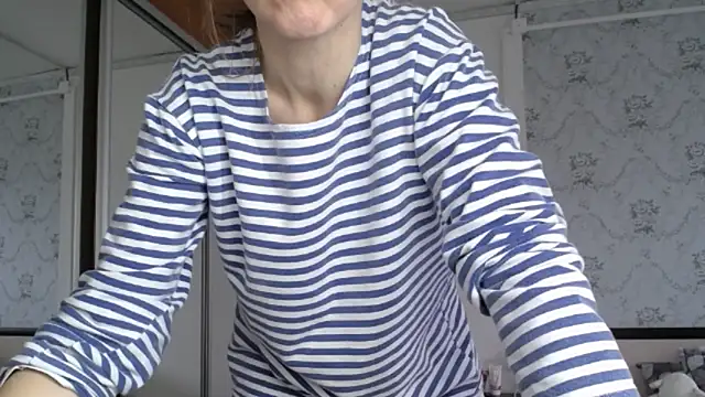 Snapshot of Popppka chatting on December 21, 2025, 11:12 am Popppka online show from December 21, 2025, 11:12 am