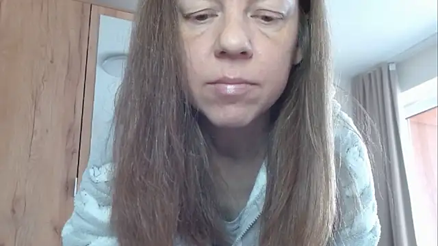 Snapshot of Popppka chatting on February 13, 2025, 11:06 am Popppka online show from February 13, 2025, 11:06 am