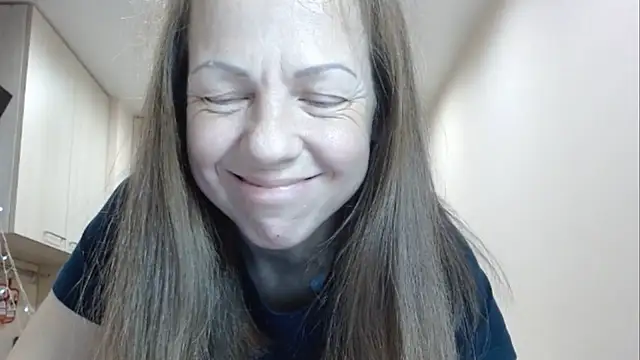 Snapshot of Popppka chatting on January 14, 2025, 6:38 pm Popppka online show from January 14, 2025, 6:38 pm