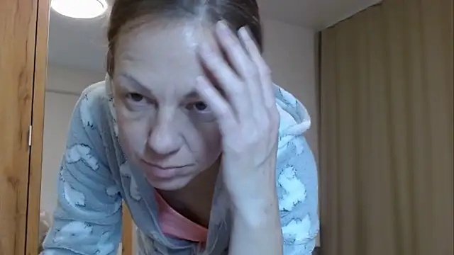 Snapshot of Popppka chatting on January 29, 2025, 6:17 pm Popppka online show from January 29, 2025, 6:17 pm