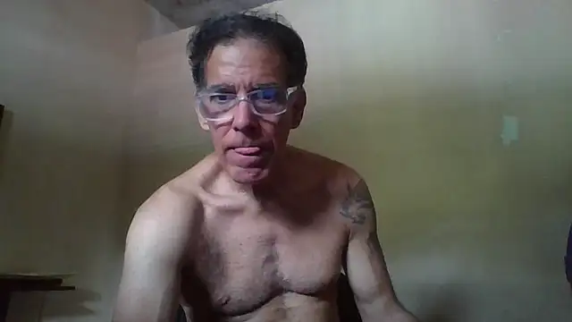 CaptainFox online show from August 7, 2026, 3:07 pm