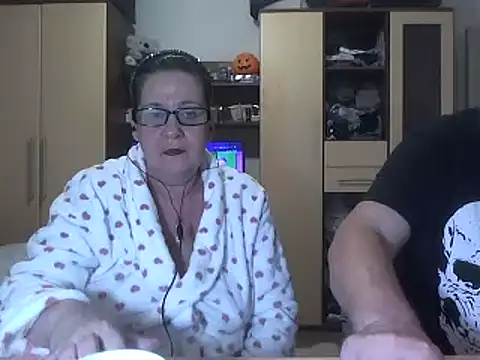 CarlaRaysa69 online show from January 31, 2025, 8:12 pm