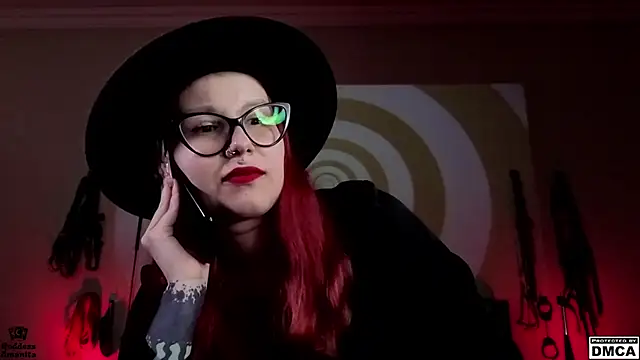 Amanita  Pantherina online show from February 20, 2025, 1:19 pm