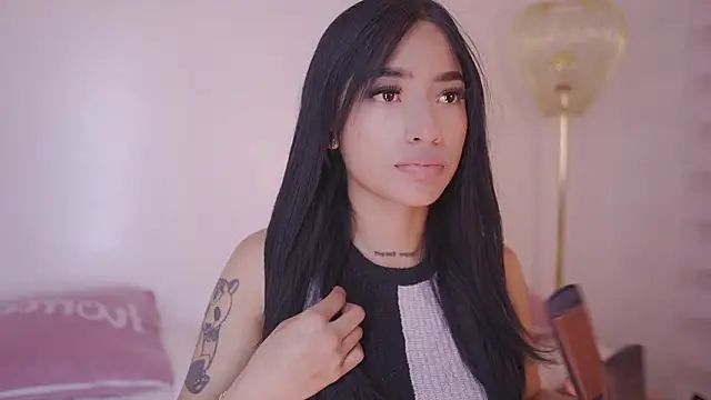 Snapshot of driana_hoffman chatting on March 3, 2026, 12:56 pm driana hoffman online show from March 3, 2026, 12:56 pm