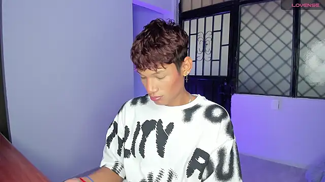 nicky moo online show from March 11, 2025, 5:35 pm