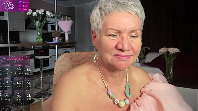 roxana brooks online show from March 13, 2025, 6:12 pm