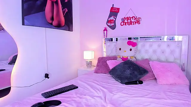 Candace Hill1 online show from December 6, 2024, 10:02 pm