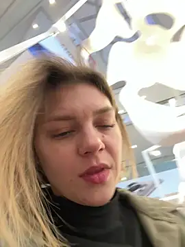 ValenciaShock online show from February 27, 2026, 6:35 am