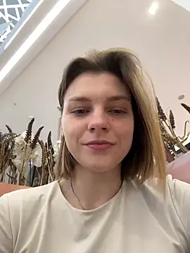 ValenciaShock online show from April 29, 2026, 7:23 am
