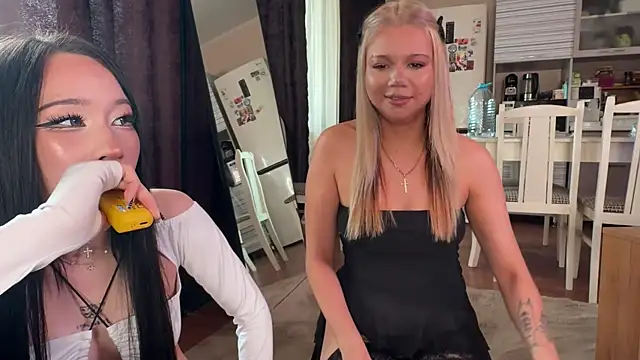 NickAnny online show from July 9, 2026, 10:48 am