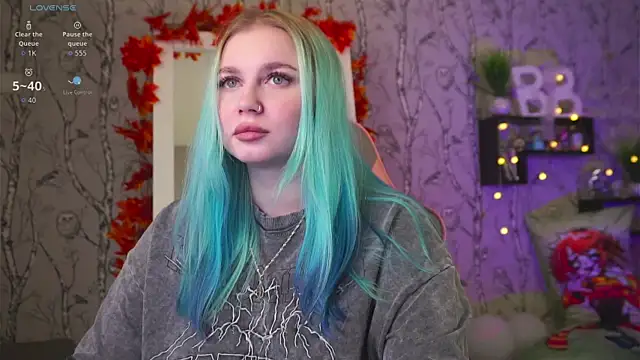 Moon Valkyrie online show from September 24, 2025, 7:26 am