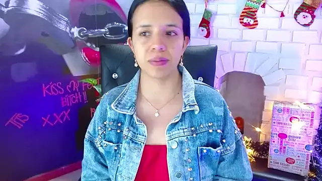 VALERY MEER online show from December 21, 2024, 12:49 pm