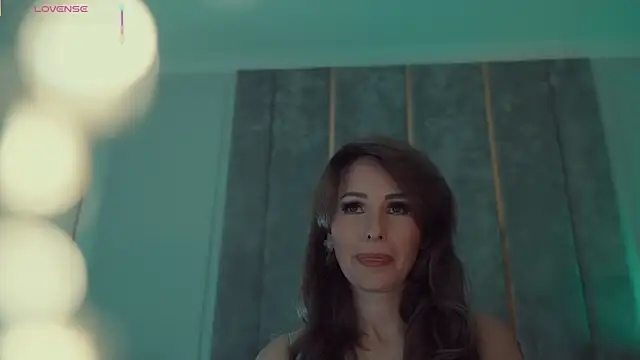 MilaDYstarlight online show from October 10, 2025, 4:30 pm