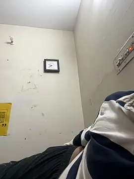 debu46 online show from March 21, 2026, 4:11 pm