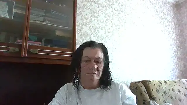 GypsiQueen2 online show from June 29, 2026, 7:26 am