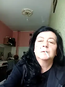 Snapshot of GypsiQueen2 chatting on February 24, 2026, 8:04 am GypsiQueen2 online show from February 24, 2026, 8:04 am