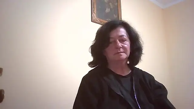 GypsiQueen2 online show from May 9, 2026, 6:55 pm