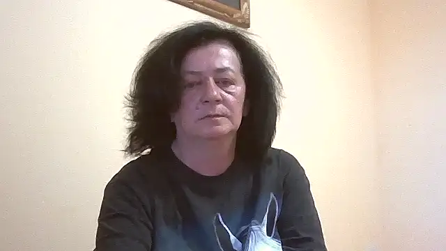 GypsiQueen2 online show from May 15, 2026, 5:44 pm