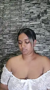 Xindias fantasyX online show from November 25, 2025, 9:26 pm