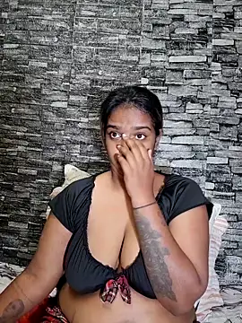 Xindias fantasyX online show from September 24, 2025, 7:42 pm