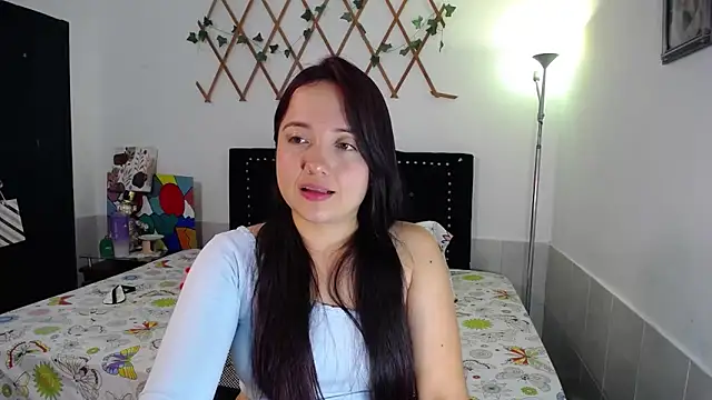 naughty girl 4u online show from June 16, 2026, 8:25 am