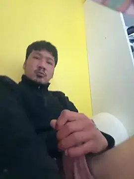 juniiorre online show from February 5, 2026, 9:49 am