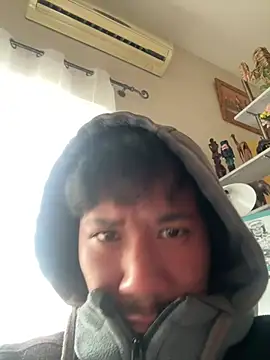 juniiorre online show from February 15, 2026, 3:44 pm