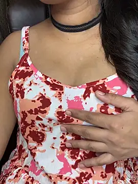 Snapshot of SCHOOL_Girl_0 chatting on September 10, 2025, 3:55 pm SCHOOL Girl 0 online show from September 10, 2025, 3:55 pm