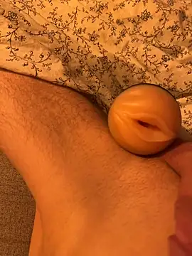 Young Couple20 online show from January 9, 2025, 4:28 pm