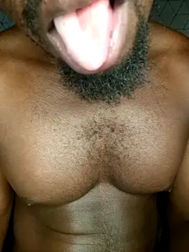 Texanguy01 online show from October 19, 2025, 9:01 am