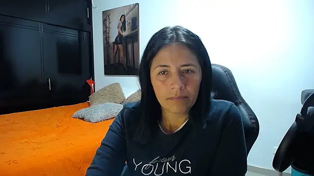 Snapshot of sharoon_cheerry chatting on February 11, 2026, 1:33 pm sharoon cheerry online show from February 11, 2026, 1:33 pm